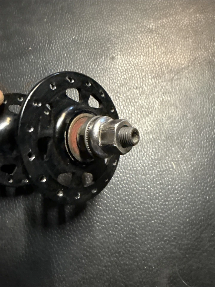 Cubo fixo e pista frontal original 8 32 furos  - Imagem 2 de 4