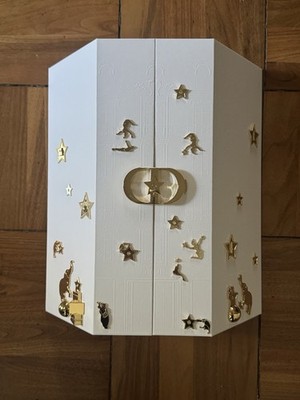 DIOR  Le 30 Montaigne Advent Calendar 2025 BOX ONLY