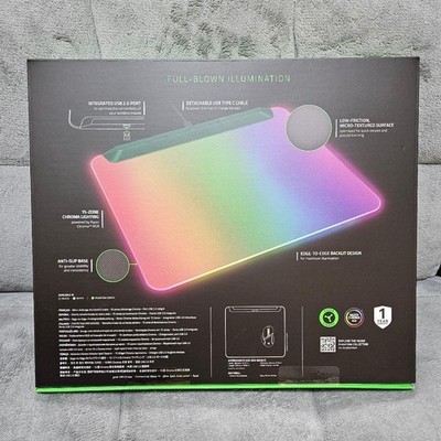 Razer Firefly V2 Pro Phantom Edition Large RGB Gaming Mousepad