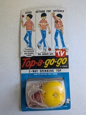 Vintage 1965 Hasbro Top-A-Go-Go 3-Way Spinning Top Yo-Yo Toy MOC Sealed