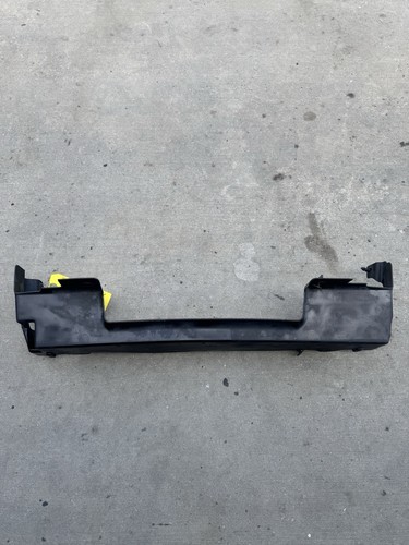 Jeep Wrangler Jk 07-18 Radiator Support Lower Seal 55056554AC