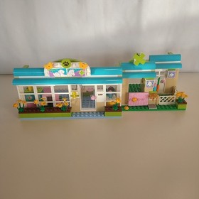 LEGO FRIENDS: Heartlake Vet (3188) missing 1 sticker