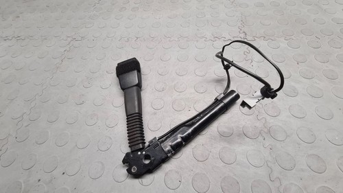 BMW 3 E90 E91 2011 Gurtschloss vorne 7213563