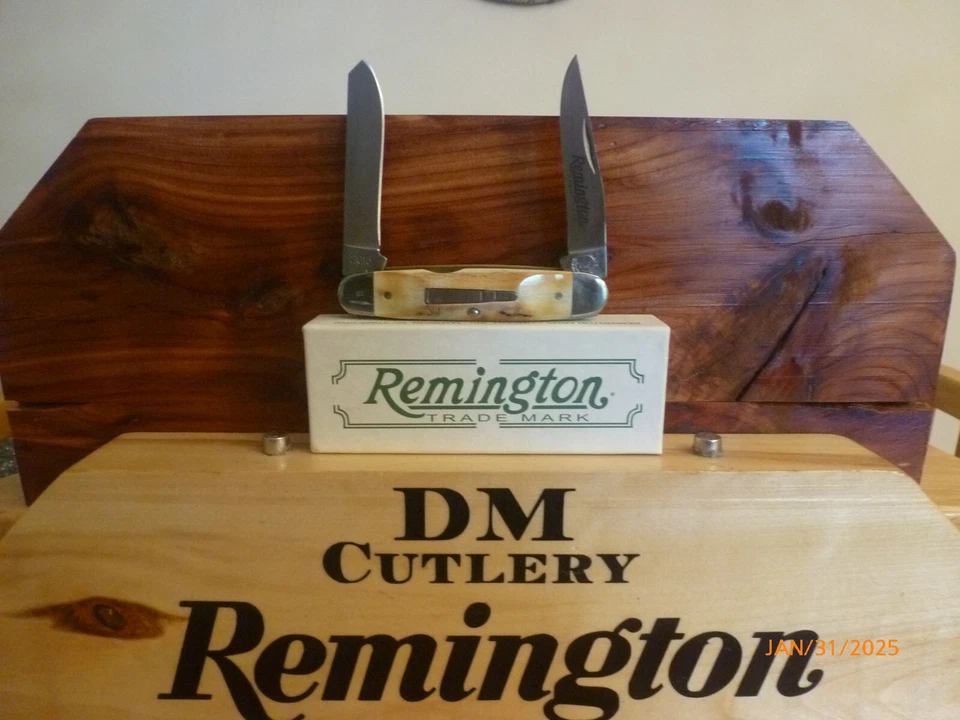 Cuchillo bala ciervo Remington 2015 R4466 "The Cliffhanger" sin usar, en caja con todo el papeleo Foto 2 de 4