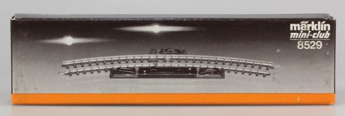 Märklin #8529 Z Curved Circuit Track, New in Box - 第 1/2 張圖片