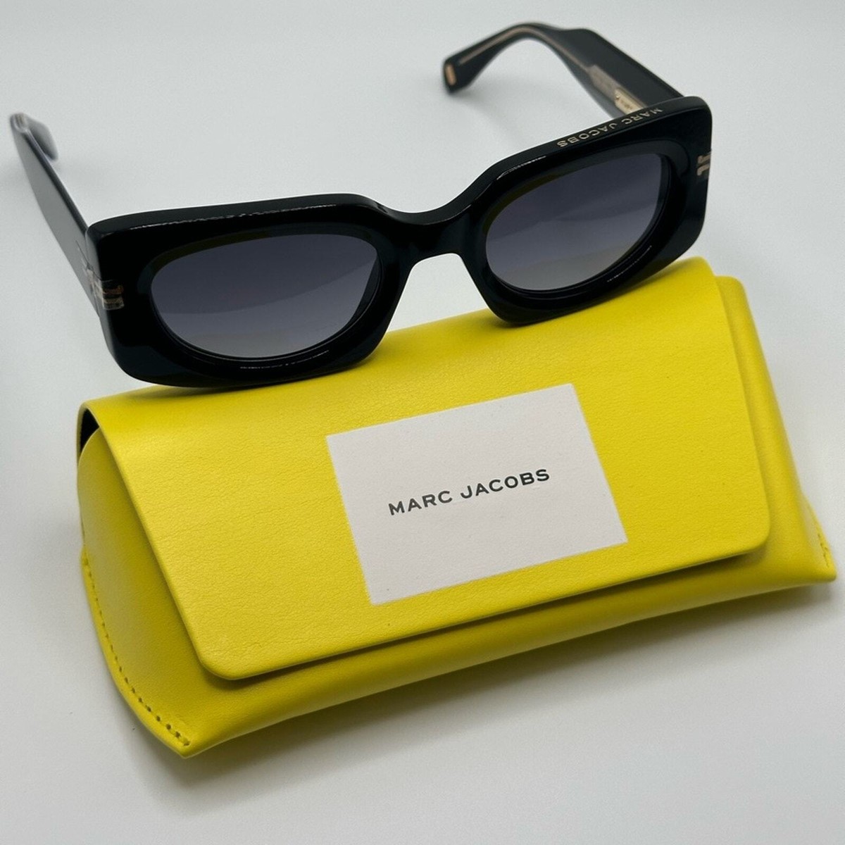 MARC JACOBS MJ 1075/S 807 Black Unisex Sunglasses New Authentic MARC JACOBS MJ 1075/S 807 Black Unisex Sunglasses New  main image 2
