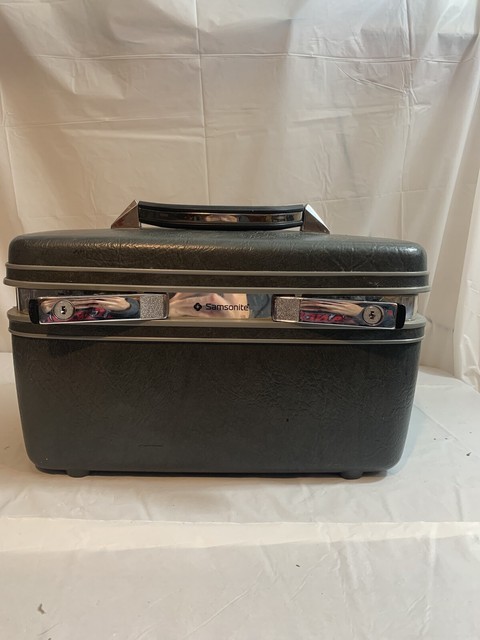 lipault toiletry bag