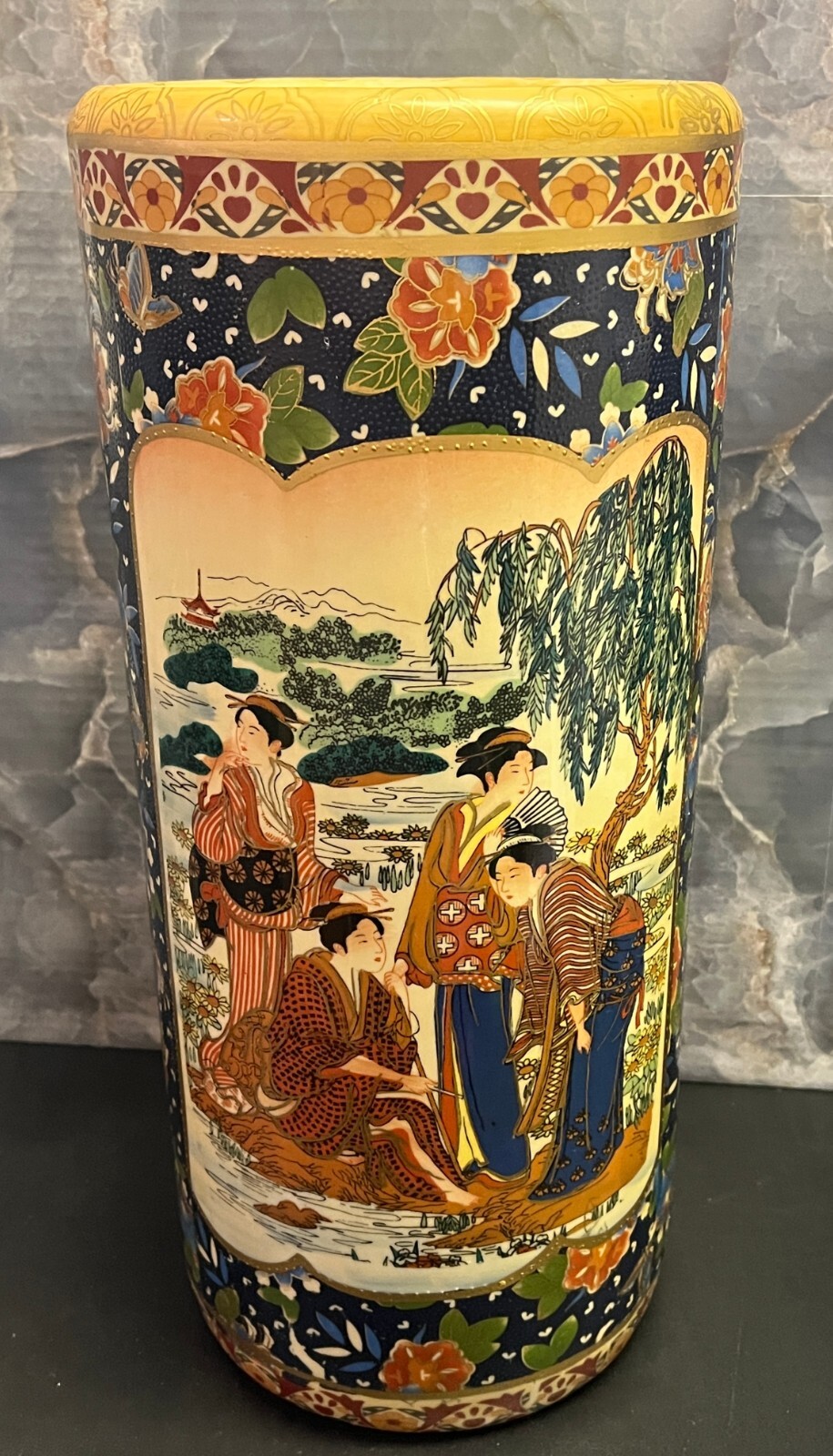 VINTAGE SATSUMA HAND PAINTED MORIAGE 18” GEISHAS FLORAL UMBRELLA CANE STAND VASE