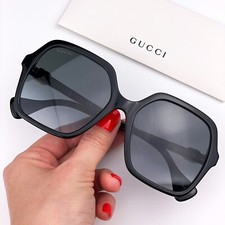 Gucci Women Sunglasses Black Grey Gradient Square GG1072S 001 NEW AUTHENTIC