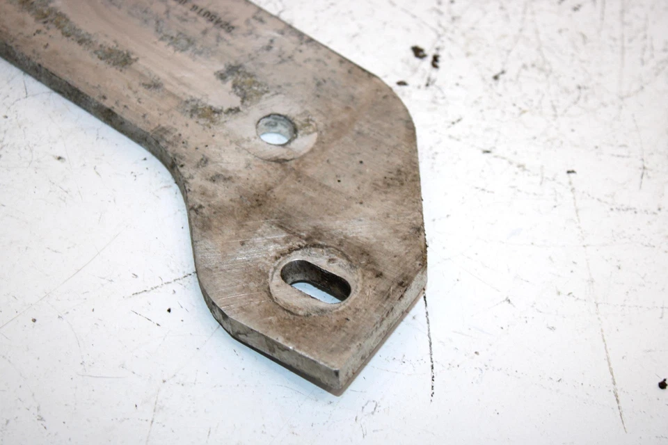 Placa de montaje del motor derecho Polaris Super Sport 550 02 OEM 5245016 SP201 Foto 4 de 4