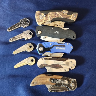 #ad Lot Kobalt Craftsman Husky Ace SOG Key Knives 9 total Fresh Milwaukee Blades $27.12