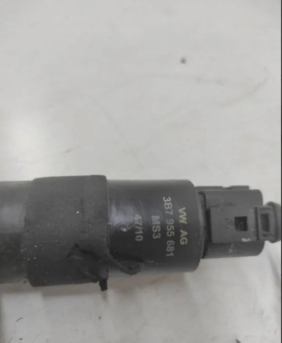 AUDI A6 Avant 4F5, C6 Scheinwerferwaschmotor 3B7955681 3.00 Diesel 32057019