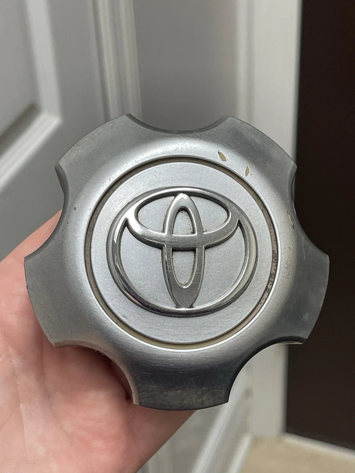 Tapa central de rueda Toyota Highlander 2001-2007 OEM 42603-48020 cubierta de buje centro Foto 2 de 4