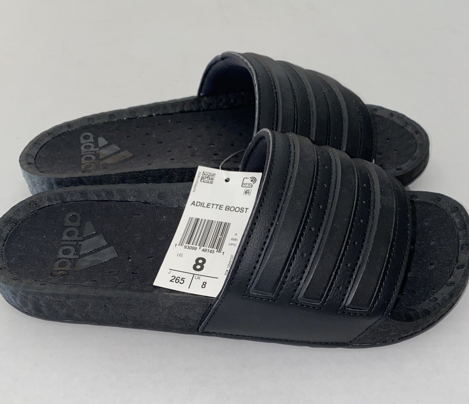 adilette boost triple black