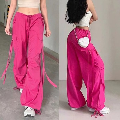 Lose Fit bequeme Latzhose perfekt geeignet für alltägliche Aktivitäten
