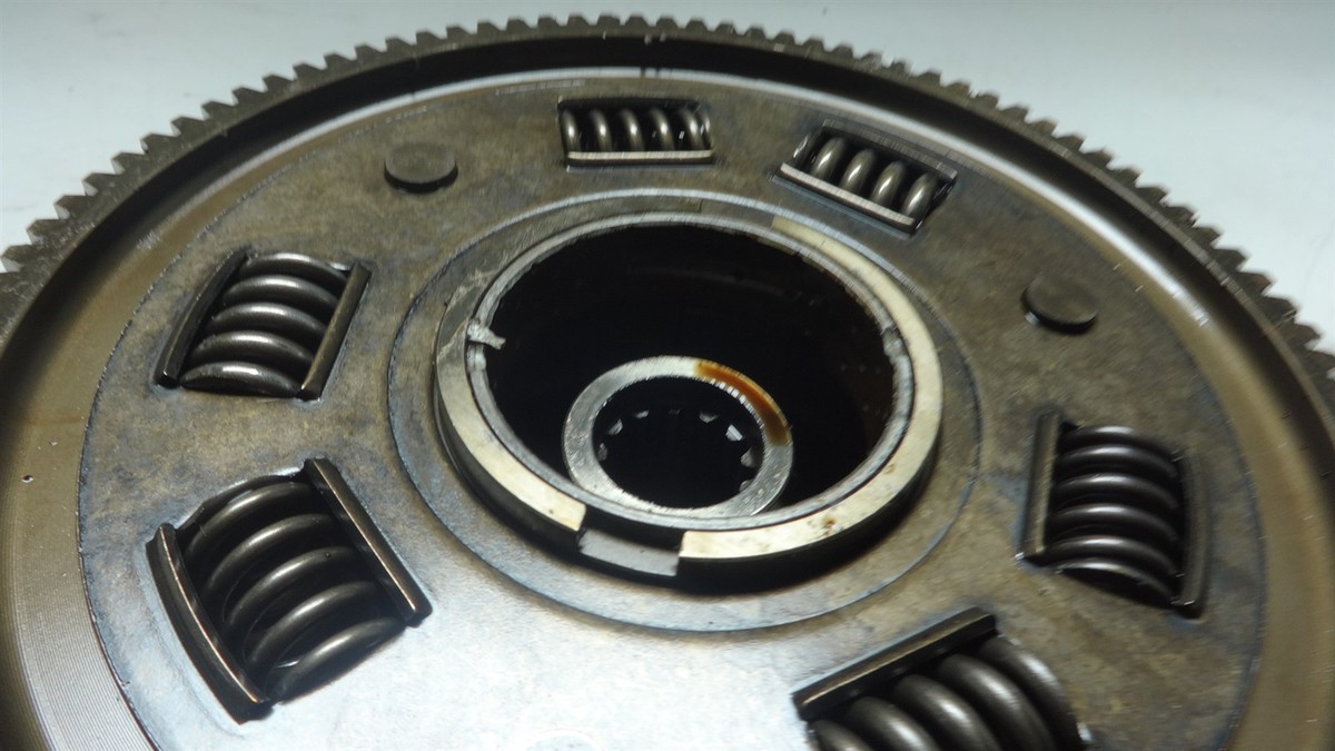 84 KAWASAKI GPZ900 ZX900 GPZ ZX 900 KM119B ENGINE TRANSMISSION