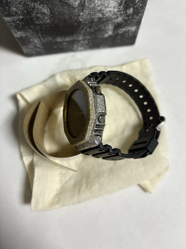 Custom G-Shock Watch 5.00ct VS1-VS2 Natural Diamond Bezel - Image 2 of 4