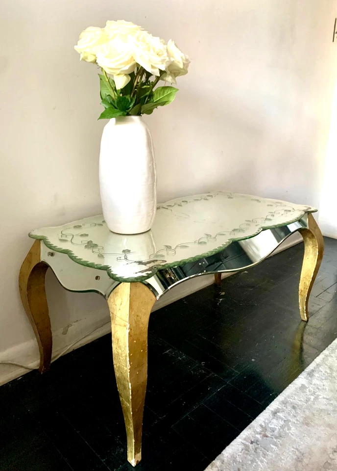 MESA DE CENTRO FRANCESA DORADA CON ESPEJO AÑOS 40 VINTAGE Foto 2 de 4