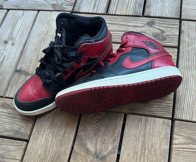 Nike Herren Mid Top Basketball Sneaker Rot/Schwarz EU 38 gepolstert