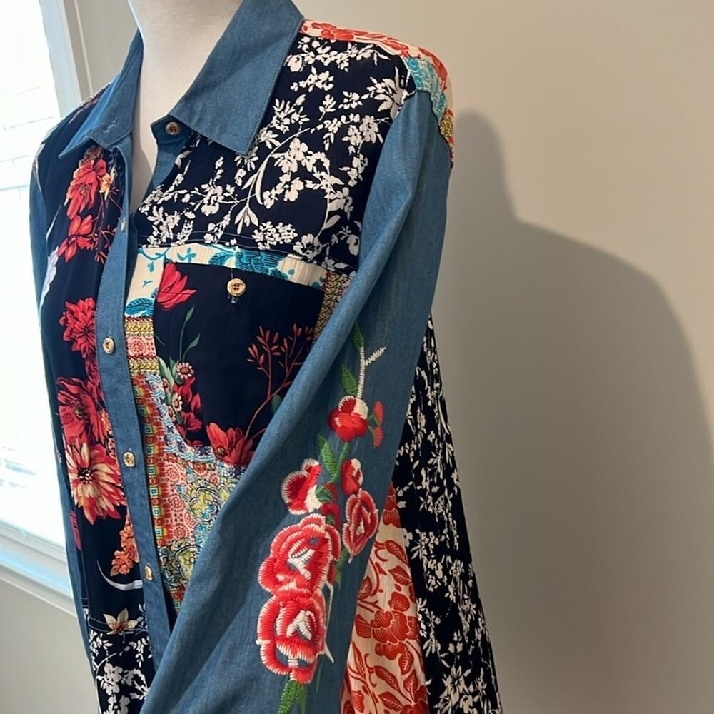 EUC Caleoas Mixed Media Patchwork Drapey Button D… - image 5