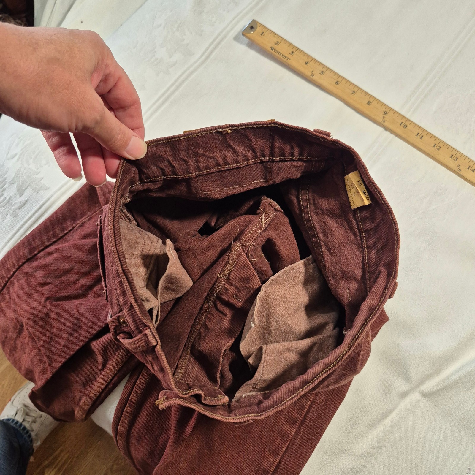 VTG LEVIS 521 JEANS TAPERED FIT LEG RUST RED SIZE 10 MEDIUM 28x30 MADE IN USA thumbnail 11