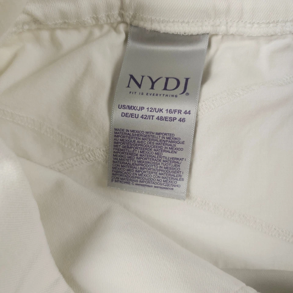 NYDJ Jean Shorts Womens 12 White Denim Pull On Bermuda Roll Cuff Stretch Casual - Image 4 of 4