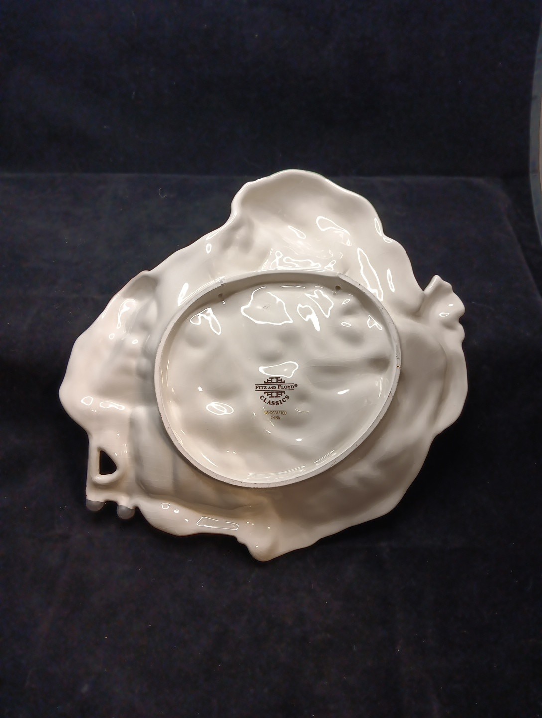 Fritz and Floyd Gregorian Green Santa W/Lantern Caape Plate. Some Ware/Crazing.