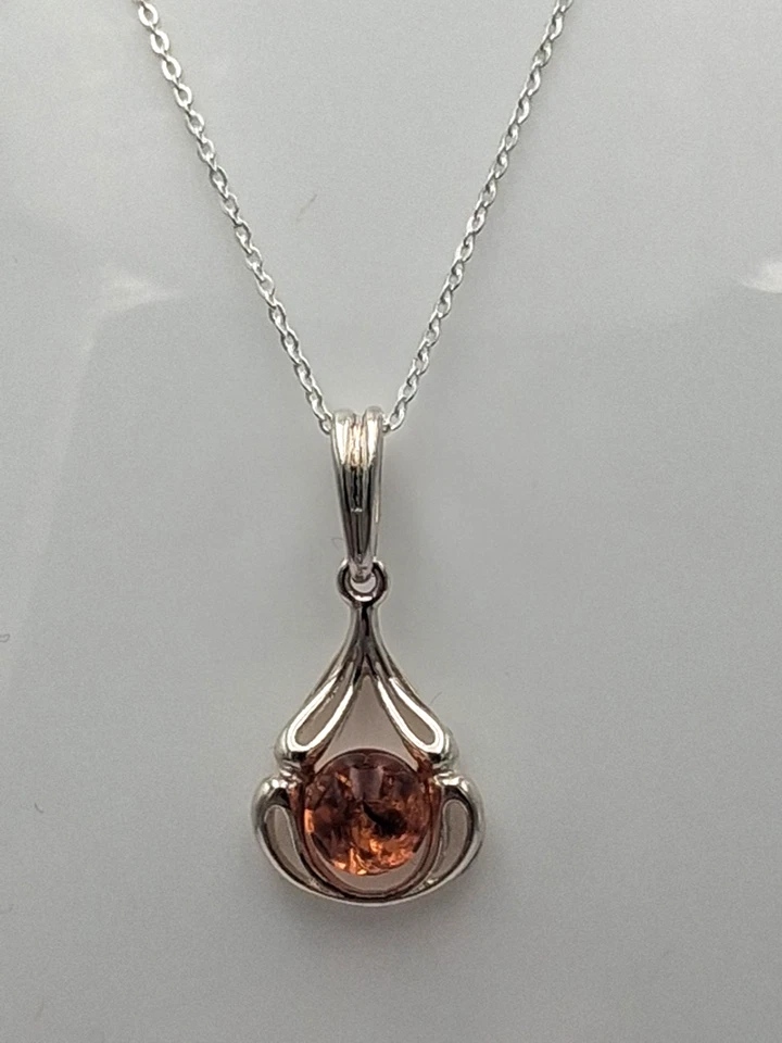 Elegante Pendente In Argento Sterling 925 – "Goccia Di Ambra" - Immagine 2 di 4
