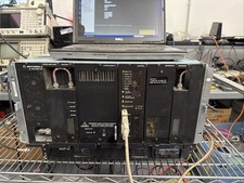 Motorola Repeater Quantar 900 Mhz 100 Watt Model Number: T5365A With Ocxo