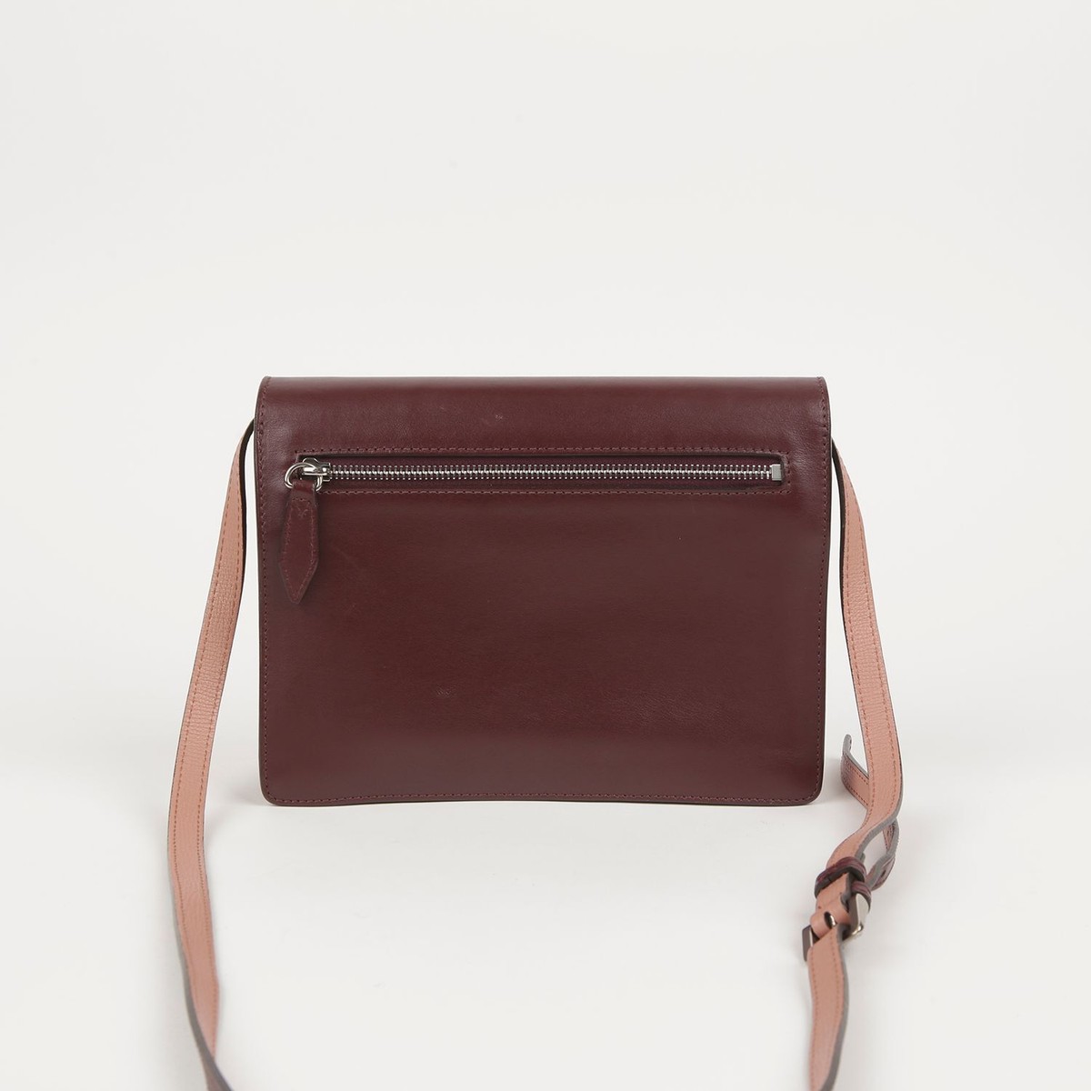 ショルダーバッグ Burberry Two-tone leather crossbody bag Burberry Two-Tone Leather Macken Shoulder and Crossbody Bag