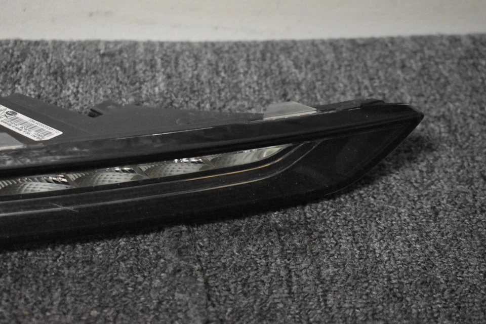 Luz de circulación diurna Porsche Macan S 2015-2018 lado derecho OEM de fábrica Foto 3 de 4