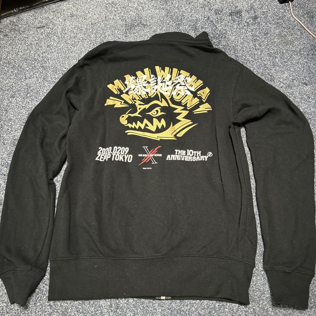 MAN WITH A MISSION HERO Ꭲシャツ【Ꮇ】 072. Man On A Mission Lightweight Long Sleeve Hooded T-shirt