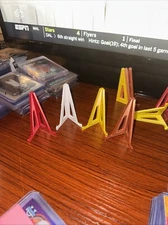 Random Color Single Trading Card Stand 🔥