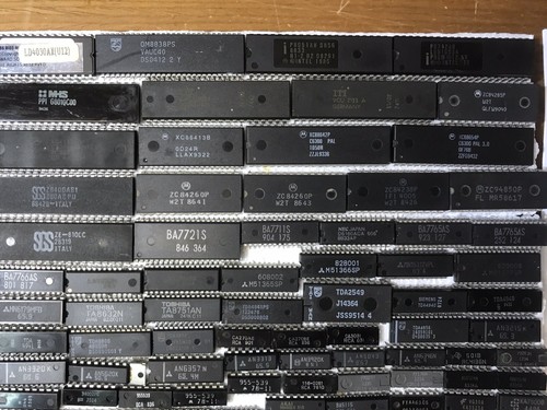 N2 Componenti Integrati TTL Tda TV Finale Eeprom Vcr Vhs Oscilloscopio Spettro - Foto 4 di 9