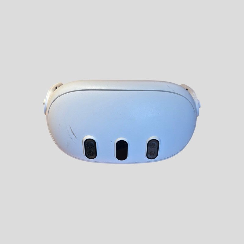 Faulty Meta Quest 3 Headset 128gb - No Power On
