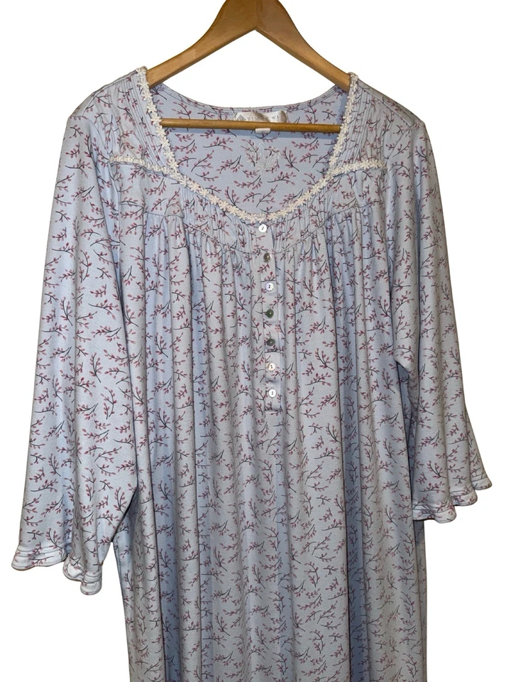 Eileen West 长袖芭蕾舞长度花卉睡衣棉质汗布针织尺寸 1X  — 第 2/4 张图片