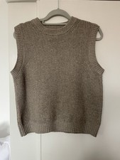 Marks And Spencer Sleeveless Knitted Top Beige. Size S