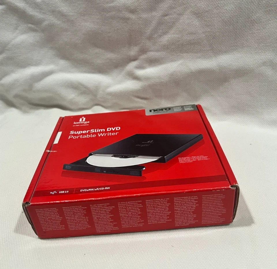 Iomega Super Slim Portable DVD Writer USB 2.0 PC/Mac/Linux Nero Software - Image 3 of 4