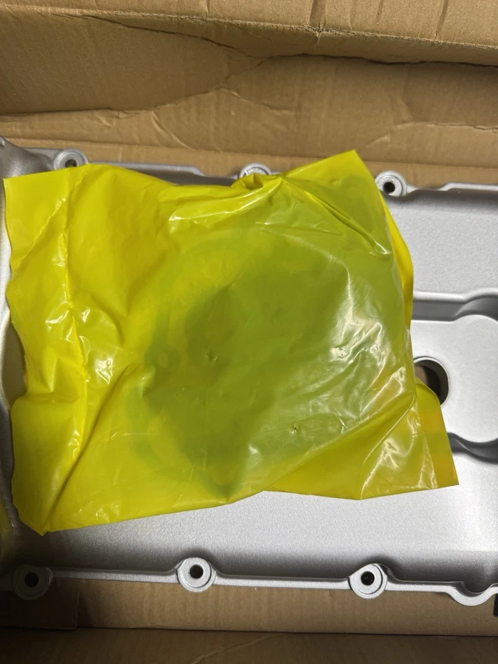 Cubierta válvula motor Volkswagen CC 3.6L 2009-2016 Nº03H103429L Foto 2 de 2