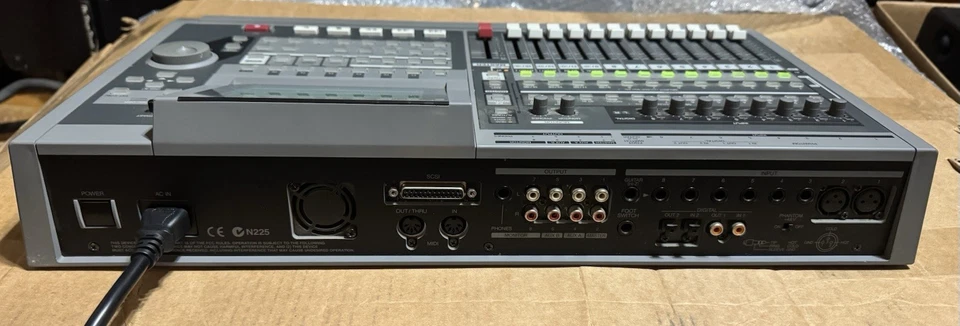 Roland VS-1680 Digital Audio Workstation Mint! - Image 2 of 2