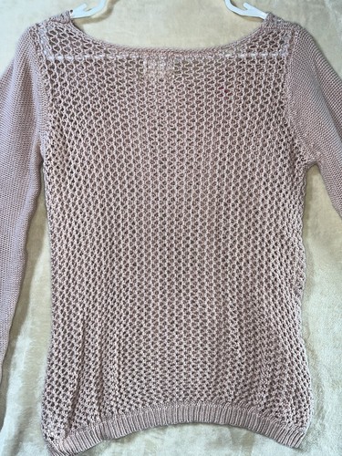 Between me & you Women’s Pink sweater size M - Picture 9 of 10
