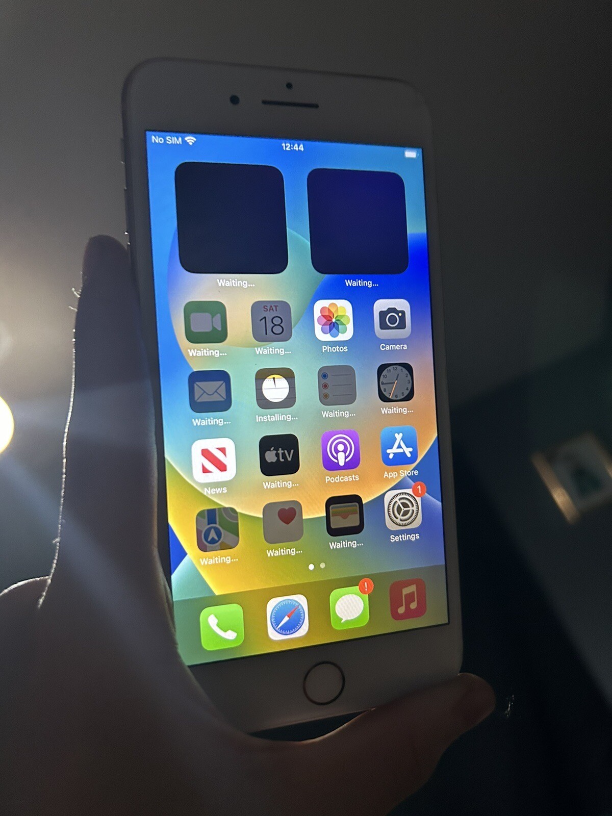 Apple iPhone 8 Plus 64GB Gold (Unlocked) A1897 (GSM) 190198454683