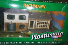 Bachmann Plasticville Building 45302 Split Level House