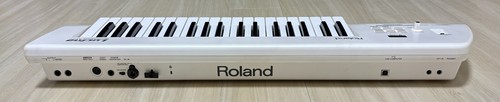 Roland AX-09 Lucina 37-Key Keytar Shoulder Keyboard Synthesizer with Carry Case - Picture 11 of 23