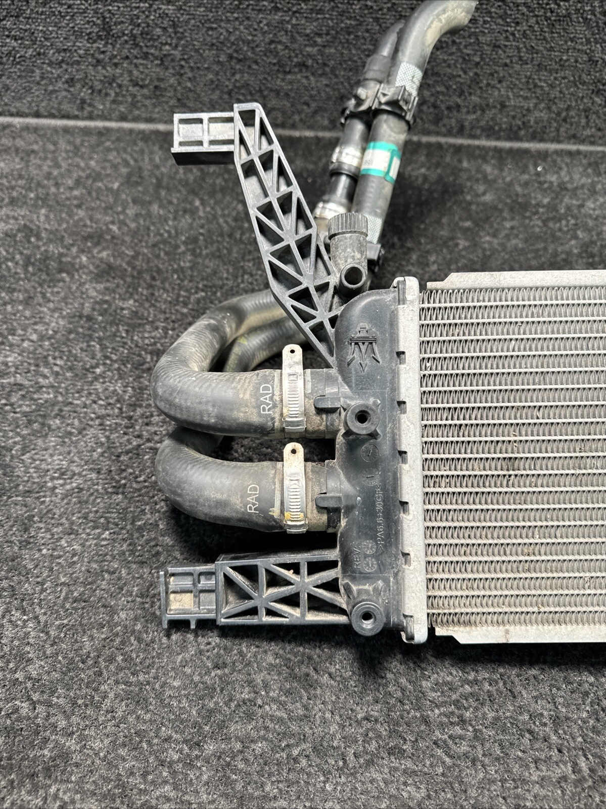 2017 Maserati Ghibli Secondary Water Coolant Radiator Assembly OEM 16459985