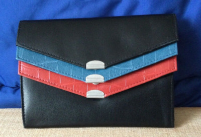 Samsonite Bonded Leather Multi-Compartment Ladies Wallet - NEW