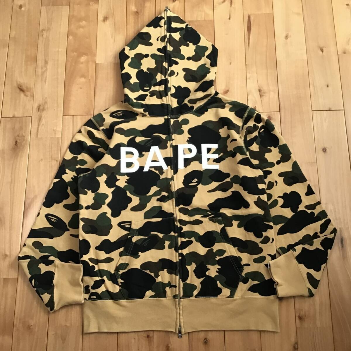 A BATHING APE ダウン イエローカモ 1stカモ nowhere 1ST CAMO DOWN JACKET | bape.com
