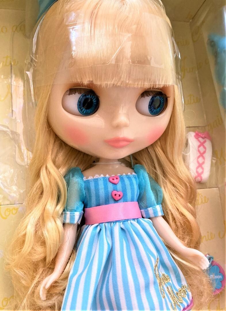 その他 Blythe SweetCakeHelloKitty Pink&amp;Blue 2S NEW Takara Tomy CWC Limited Neo Blythe Ribbonetta Wish x