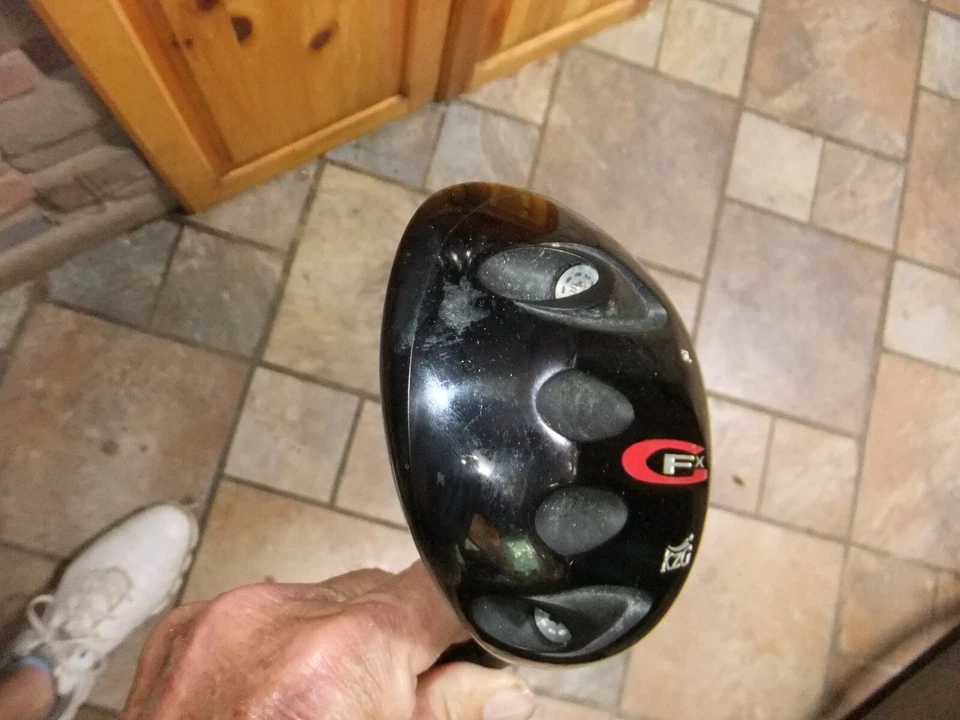 KZG GFX SL (Std Loft) 45.5" Driver  RH Graphite new GP grip - Image 2 of 4