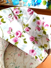 COUPON , LIN   BLANC CASSE    AVEC ROSES   ROSES     lumineux     7 5 x 43 CM